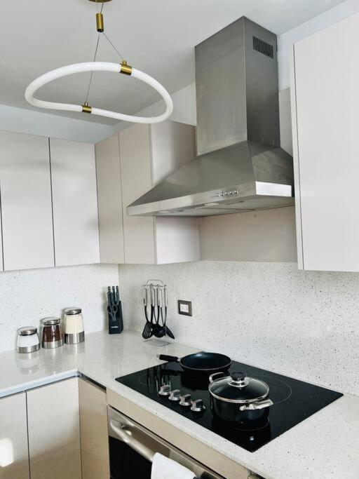 Apartamento 2 Habitaciones, Edificio Airali, Zona 10, Miradolo Guatemala City ภายนอก รูปภาพ