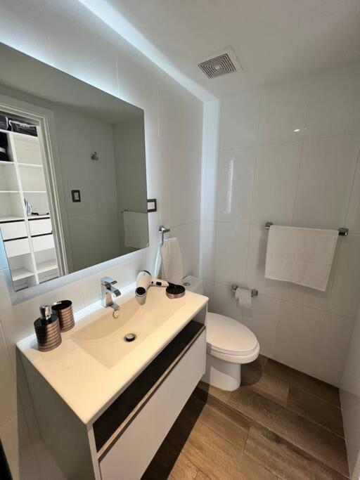 Apartamento 2 Habitaciones, Edificio Airali, Zona 10, Miradolo Guatemala City ภายนอก รูปภาพ
