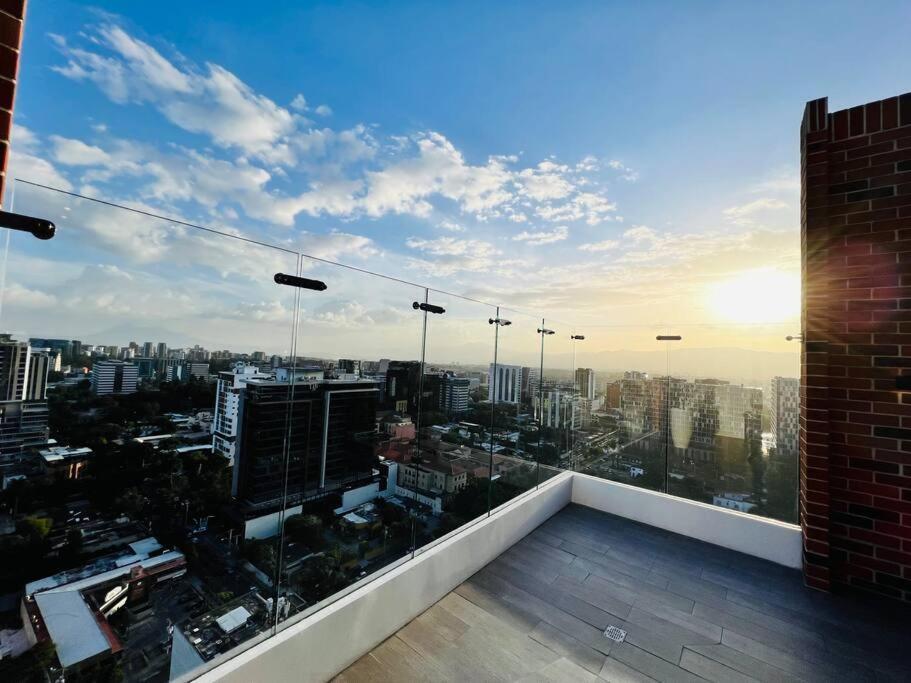 Apartamento 2 Habitaciones, Edificio Airali, Zona 10, Miradolo Guatemala City ภายนอก รูปภาพ